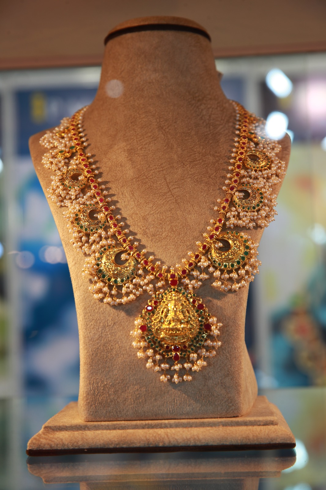 Jewellery Masterpiece 13